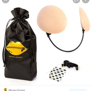 Misses Kisses Backless Bra Kit